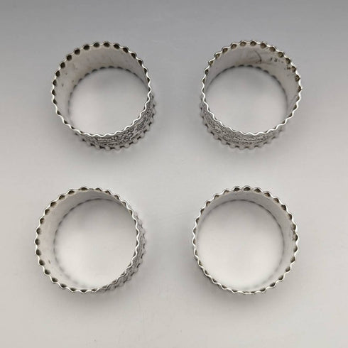 Around 1905 British antique silver plated napkin rings set of 4 in a case